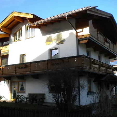 Haus Schiestl Appartamento *