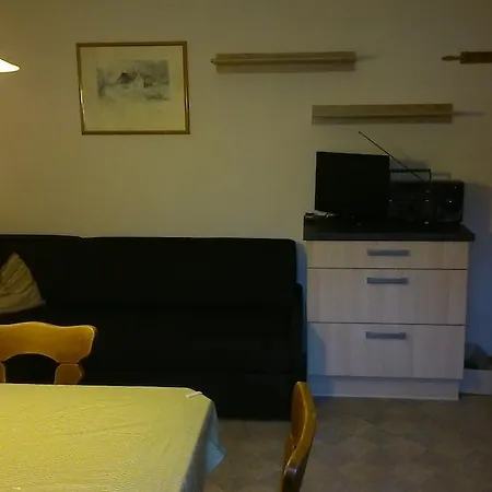 Haus Schiestl Apartment